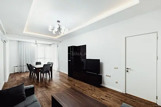 Satılır 3 otaqlı mənzil 150 m² — Bakı 3 otaq 150.00 m²