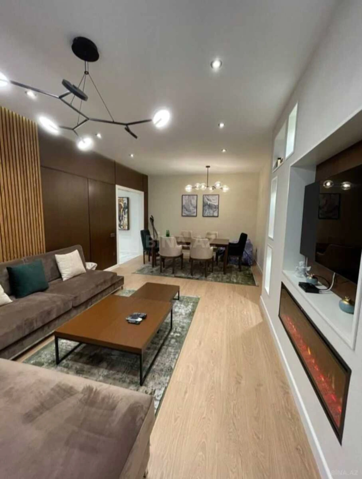 Kirayə verilir 2 otaqlı mənzil 80 m²