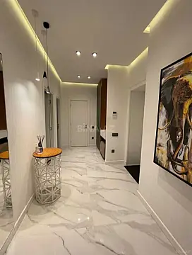 Kirayə verilir 2 otaqlı mənzil 80 m²