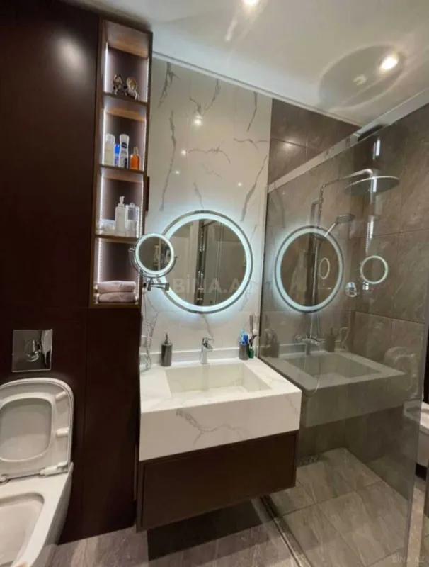 Kirayə verilir 2 otaqlı mənzil 80 m²