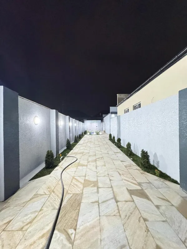 Satılır 4 otaqlı həyət evi 170 m²