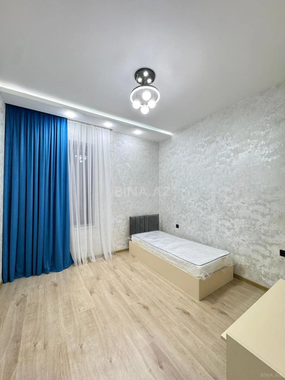 Satılır 4 otaqlı həyət evi 170 m²
