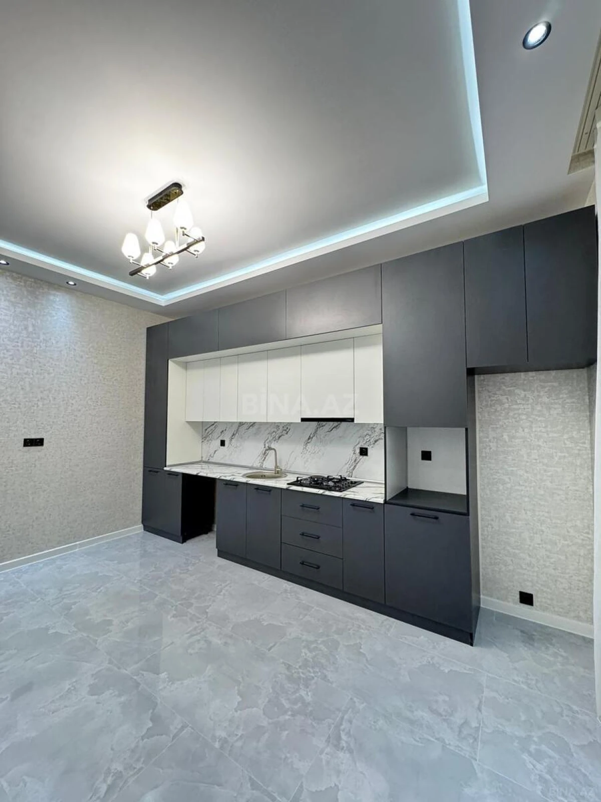 Satılır 4 otaqlı həyət evi 170 m²