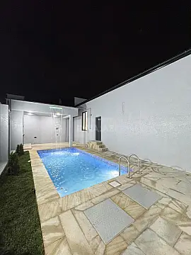 Satılır 4 otaqlı həyət evi 170 m²