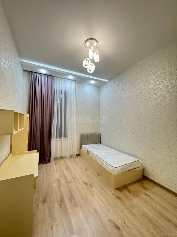 Satılır 4 otaqlı həyət evi 170 m²