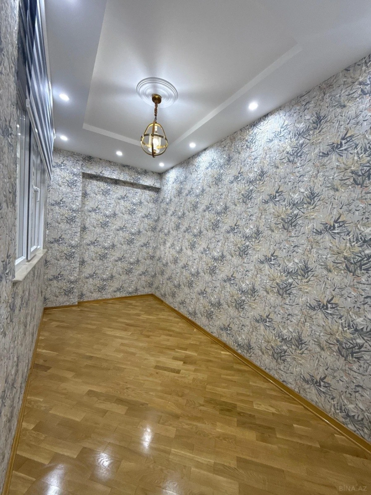 Satılır 3 otaqlı mənzil 83 m²