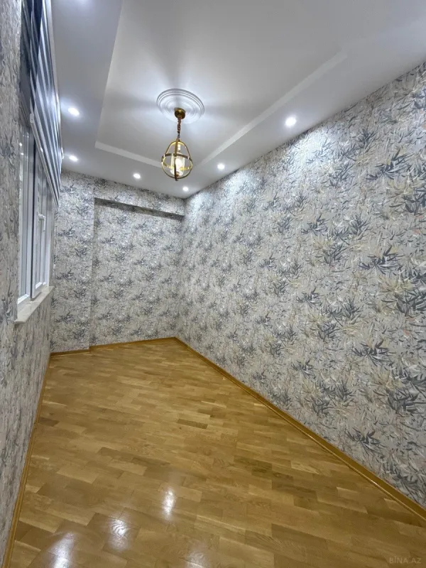 Satılır 3 otaqlı mənzil 83 m²