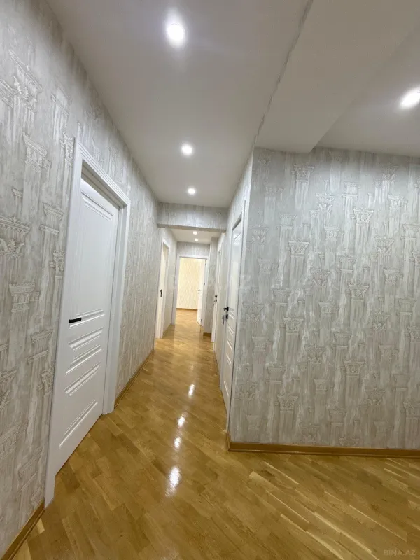 Satılır 3 otaqlı mənzil 83 m²