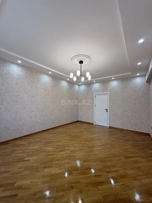 Satılır 3 otaqlı mənzil 83 m²