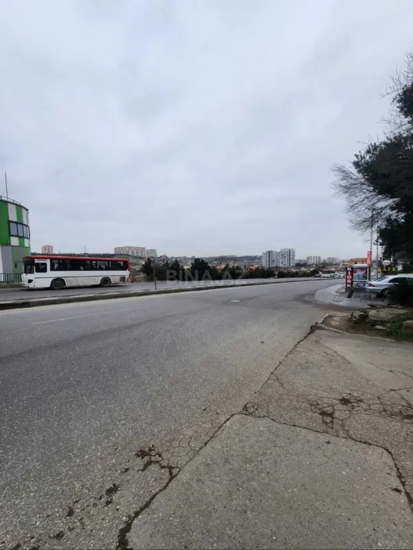 Satılır obyekt 100 m²