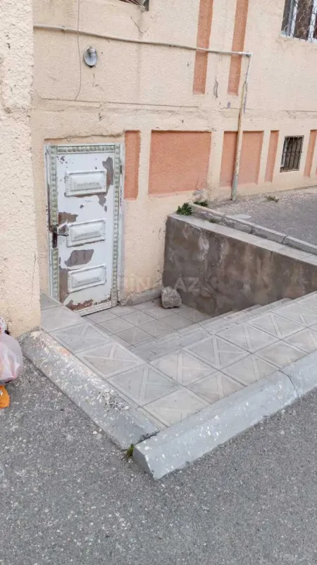 Satılır obyekt 100 m²