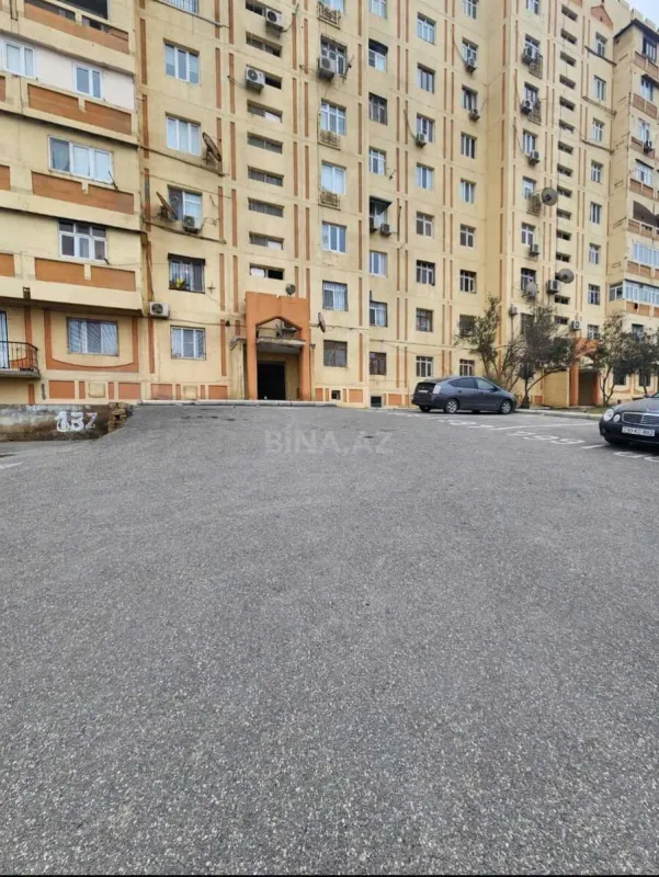 Satılır obyekt 100 m²
