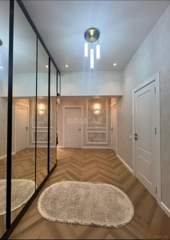 Kirayə verilir 2 otaqlı mənzil 75 m²