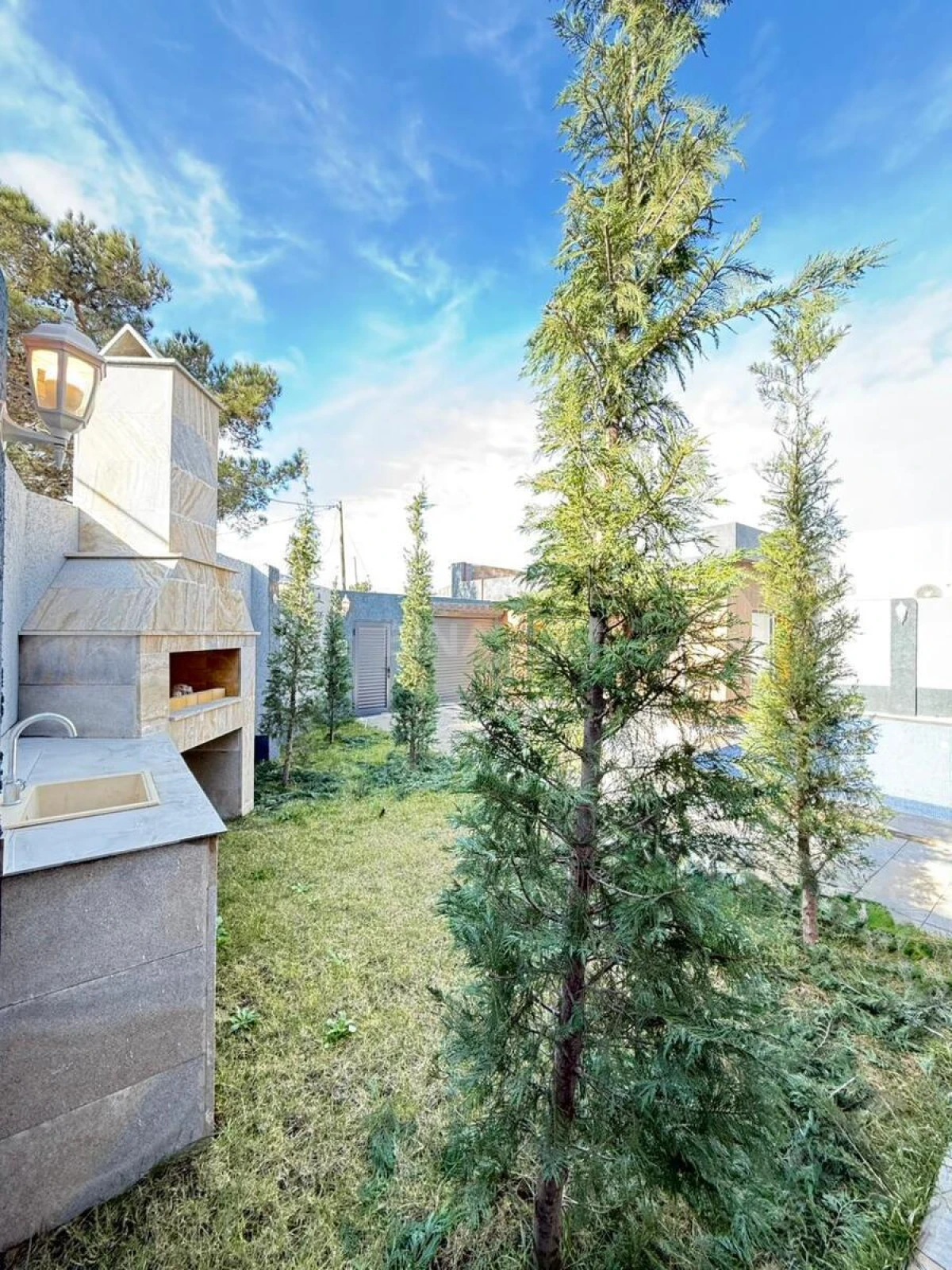 Satılır 4 otaqlı həyət evi 150 m²