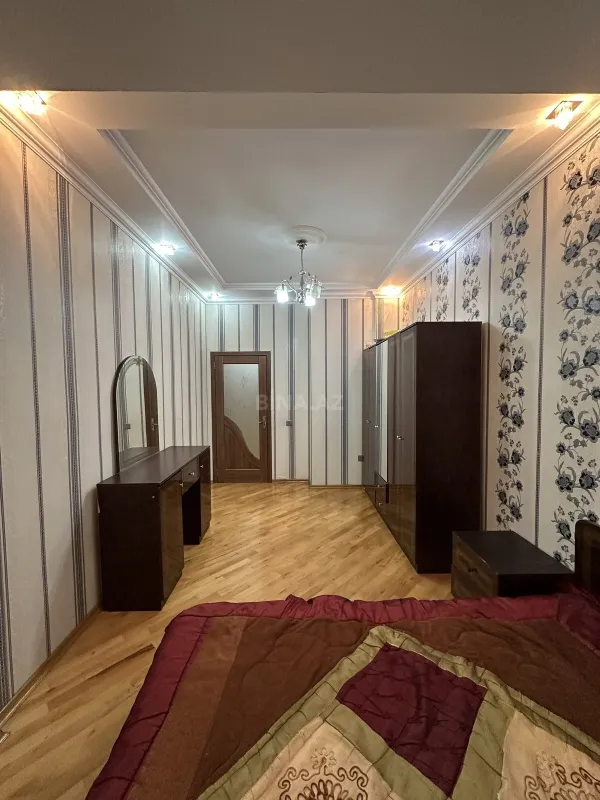 Satılır 3 otaqlı mənzil 89 m²