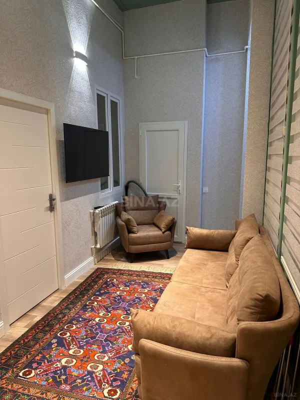 Satılır 2 otaqlı mənzil 80 m²