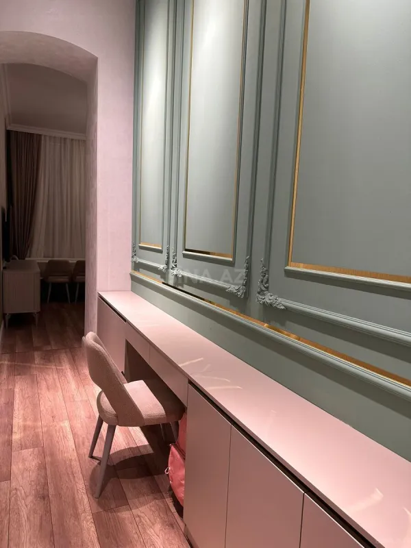Satılır 2 otaqlı mənzil 80 m²