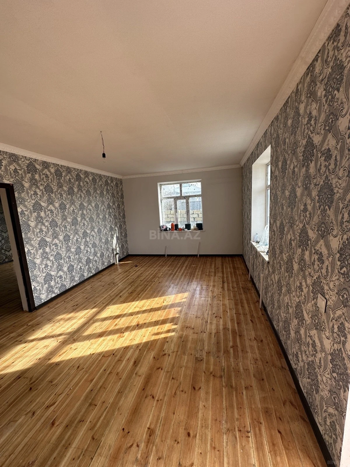 Satılır 3 otaqlı həyət evi 100 m²