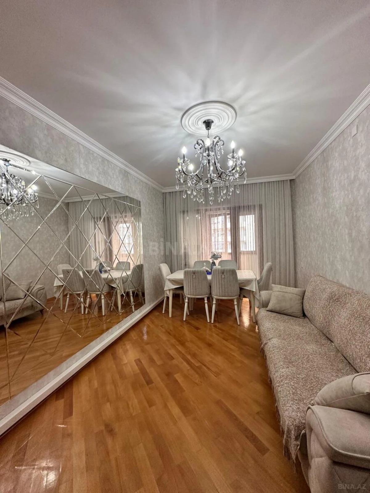 Satılır 3 otaqlı mənzil 85 m²