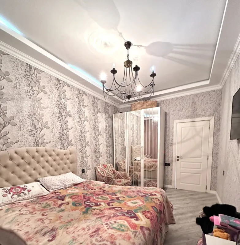 Satılır 2 otaqlı mənzil 60 m²