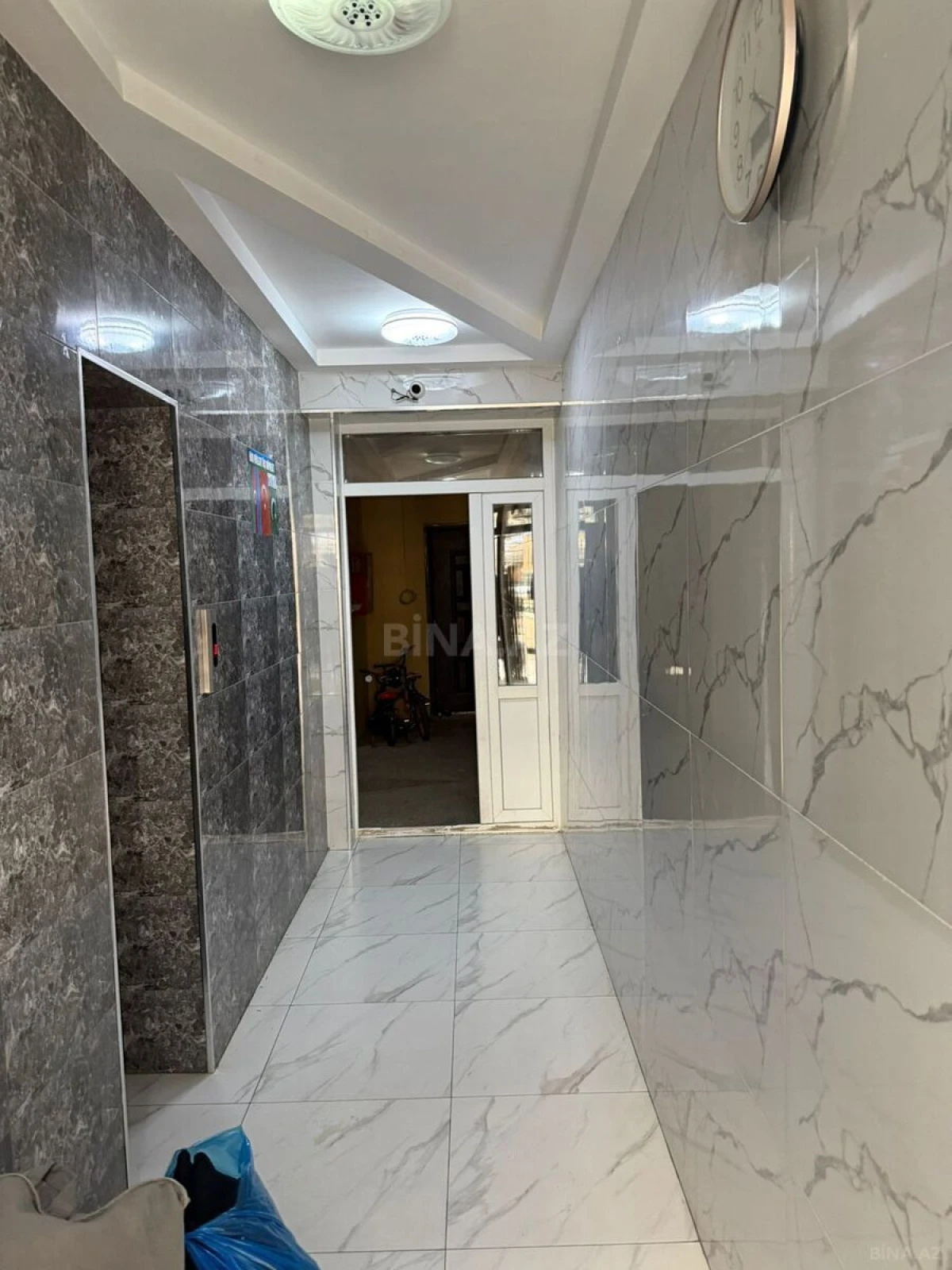 Satılır 2 otaqlı mənzil 63 m²