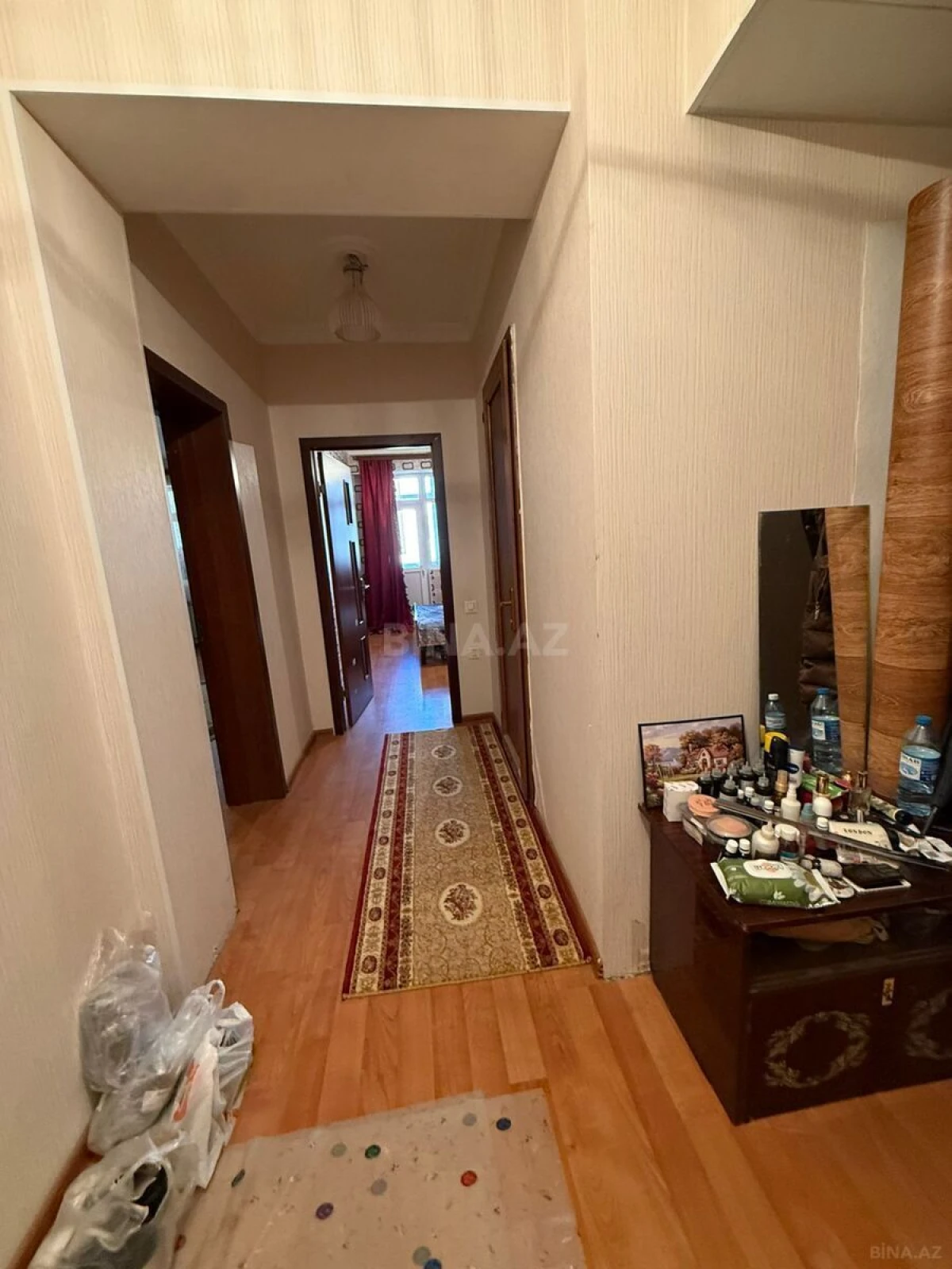 Satılır 2 otaqlı mənzil 63 m²