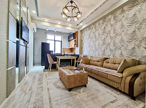 Satılır 2 otaqlı mənzil 51 m² — Bakı, Qaraçuxur 2 otaq 51.00 m²