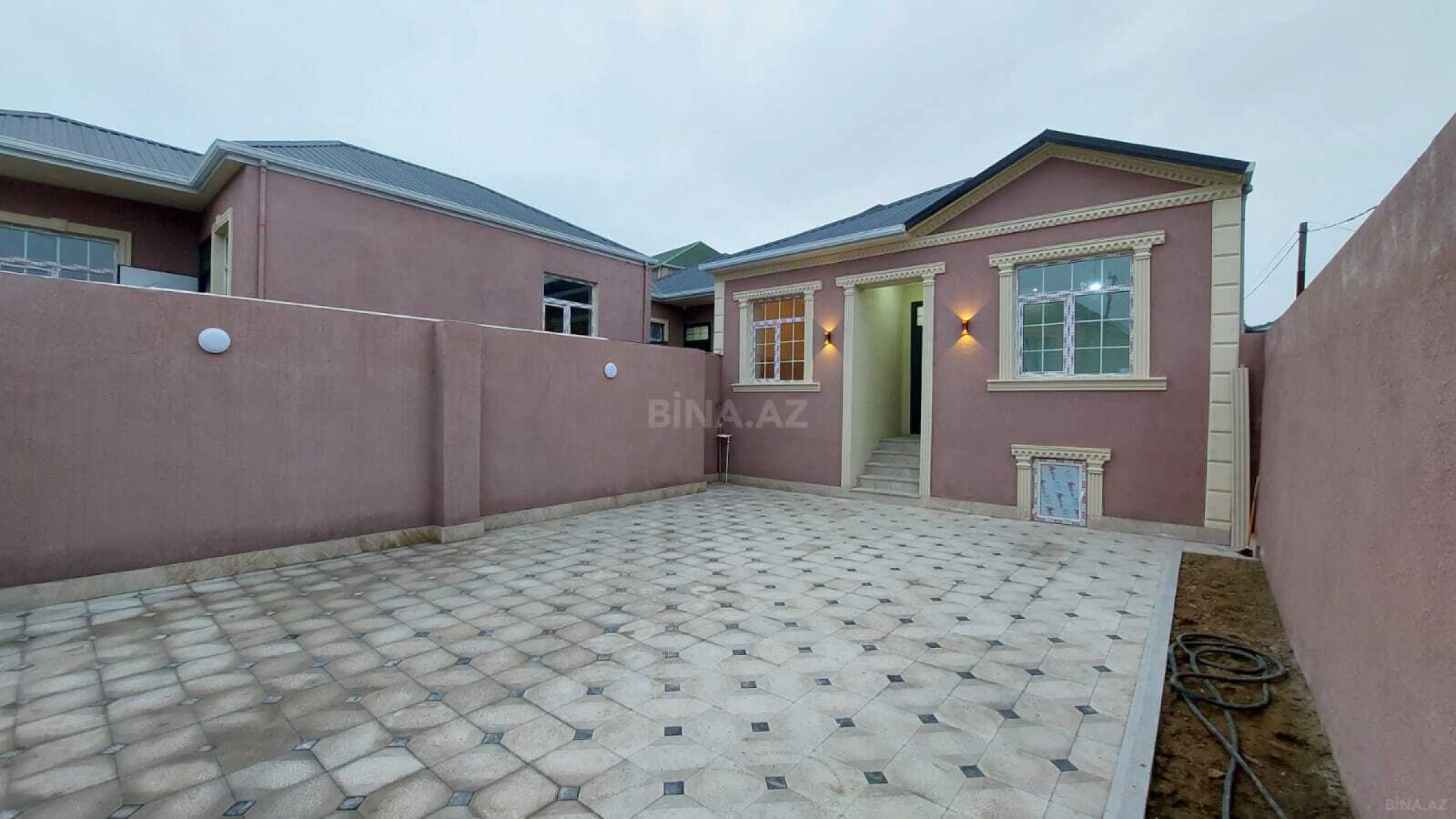 Satılır 3 otaqlı həyət evi 90 m²