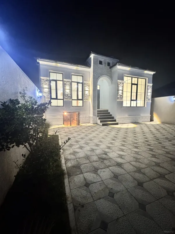 Satılır 4 otaqlı həyət evi 100 m²