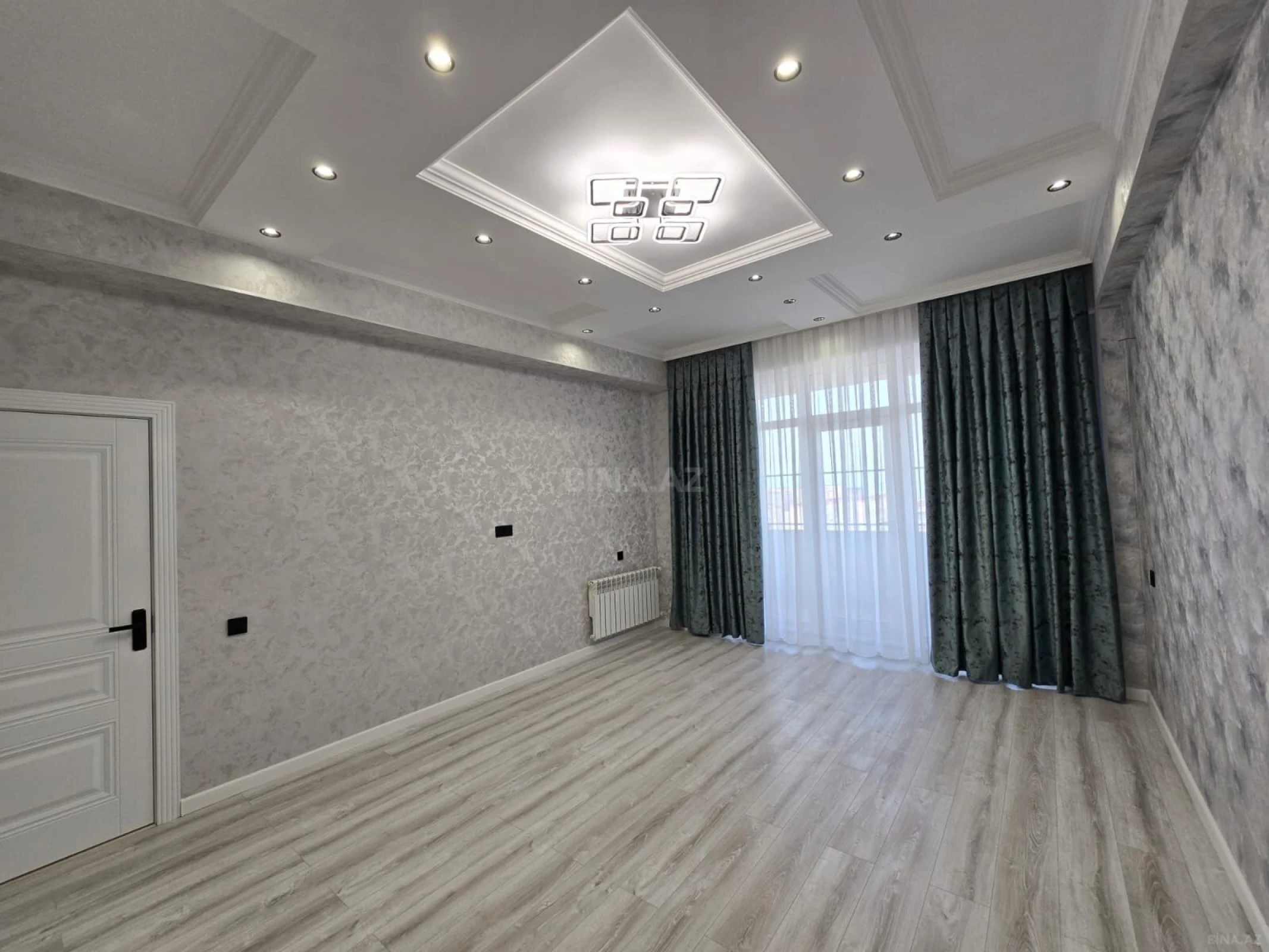Satılır 3 otaqlı mənzil 96 m²