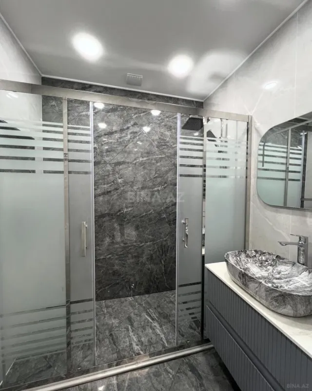 Satılır 2 otaqlı mənzil 95 m²