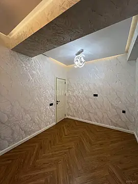 Satılır 3 otaqlı mənzil 115 m²