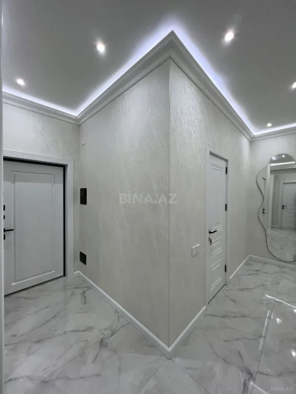 Satılır 3 otaqlı mənzil 96 m²