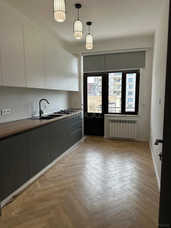 Satılır 2 otaqlı mənzil 66 m²