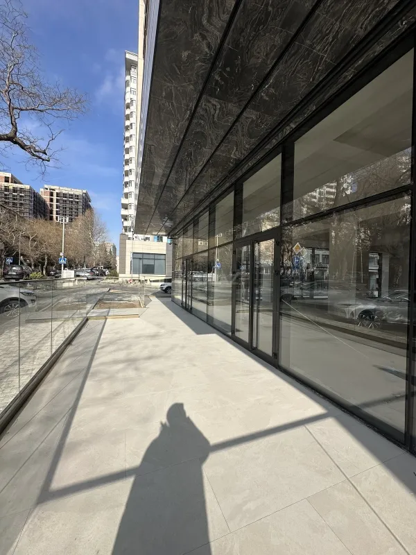 Kirayə verilir obyekt 350 m²