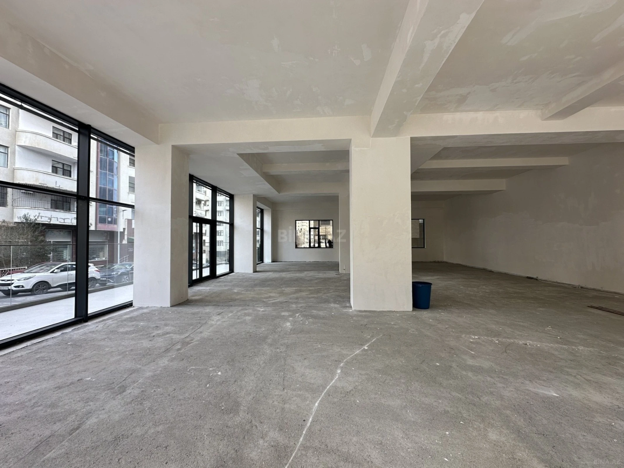 Kirayə verilir obyekt 350 m²