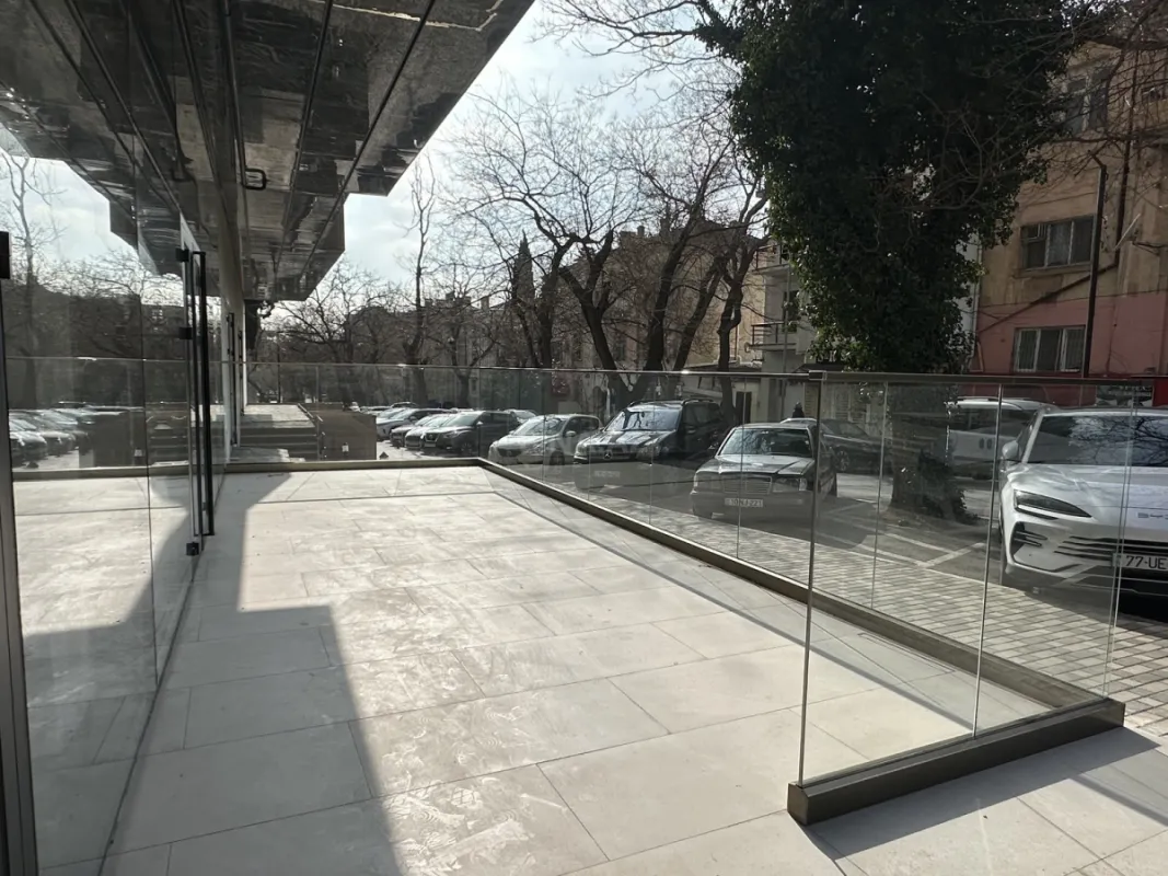 Kirayə verilir obyekt 350 m²