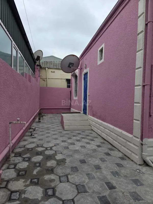 Satılır 2 otaqlı həyət evi 65 m²
