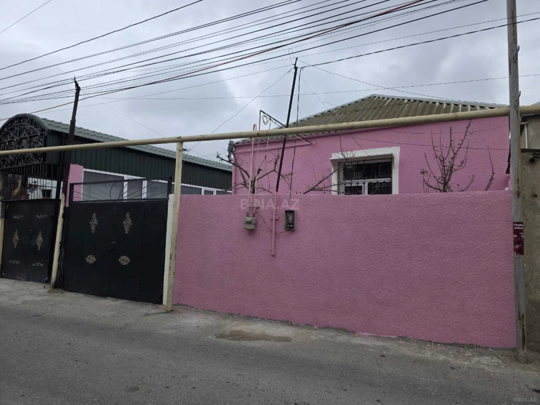 Satılır 2 otaqlı həyət evi 65 m²