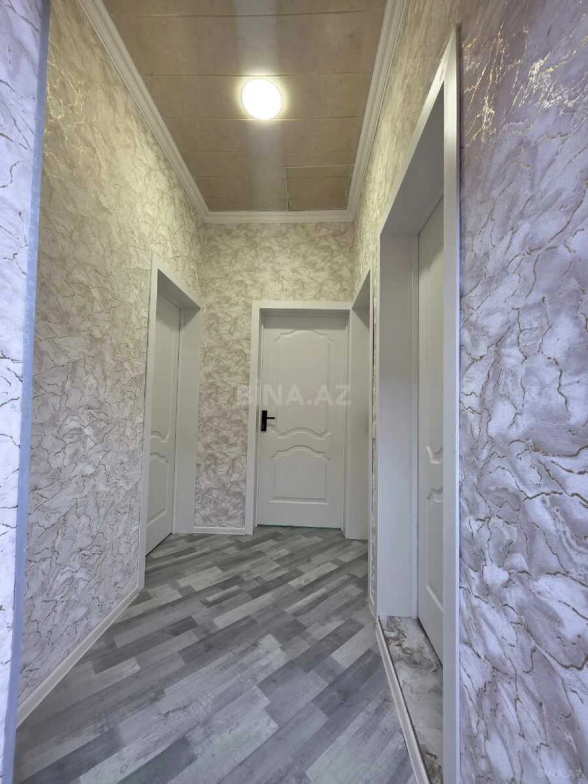 Satılır 2 otaqlı həyət evi 65 m²