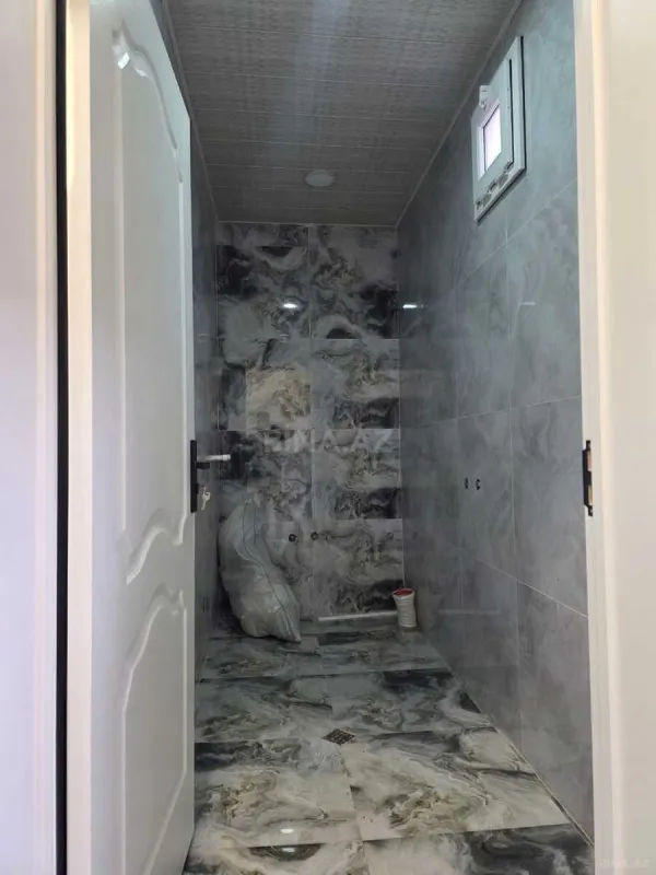 Satılır 2 otaqlı həyət evi 65 m²