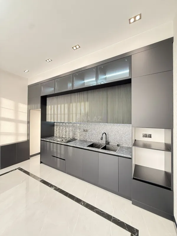 Satılır 4 otaqlı həyət evi 160 m²