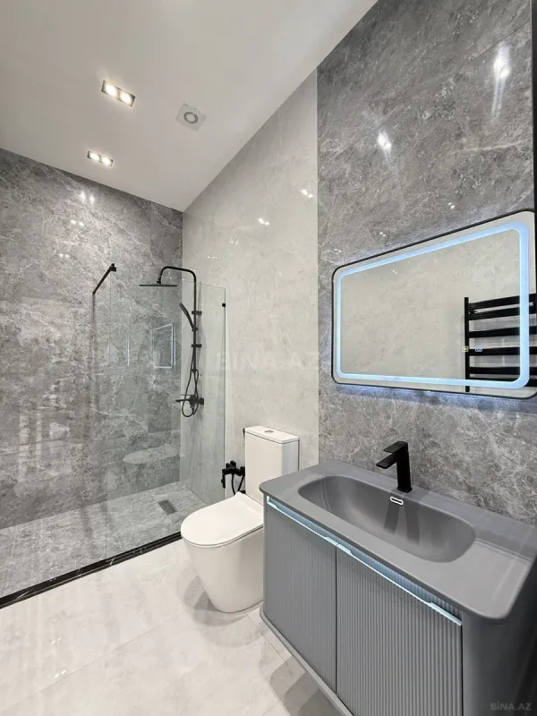 Satılır 4 otaqlı həyət evi 160 m²