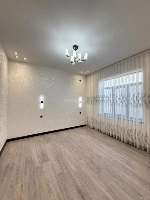 Satılır 4 otaqlı həyət evi 160 m²