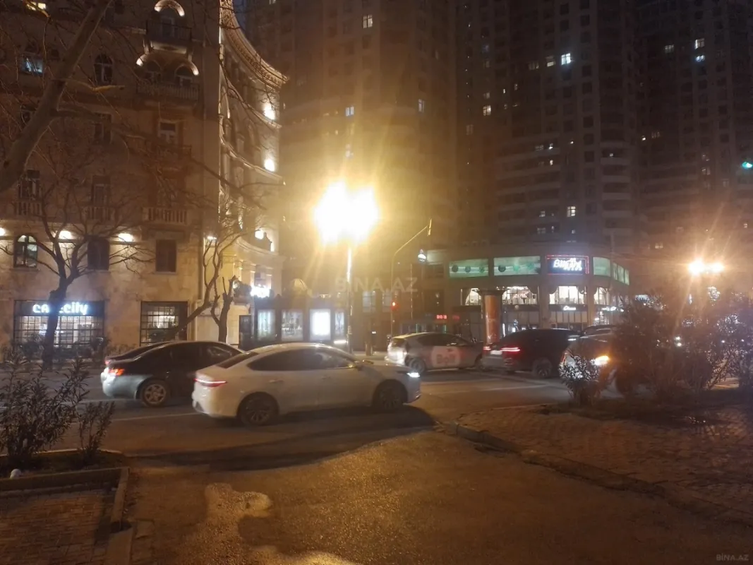 Kirayə verilir 2 otaqlı mənzil 56 m²