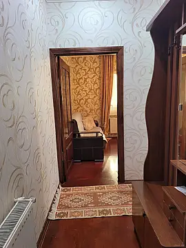 Kirayə verilir 2 otaqlı mənzil 56 m²