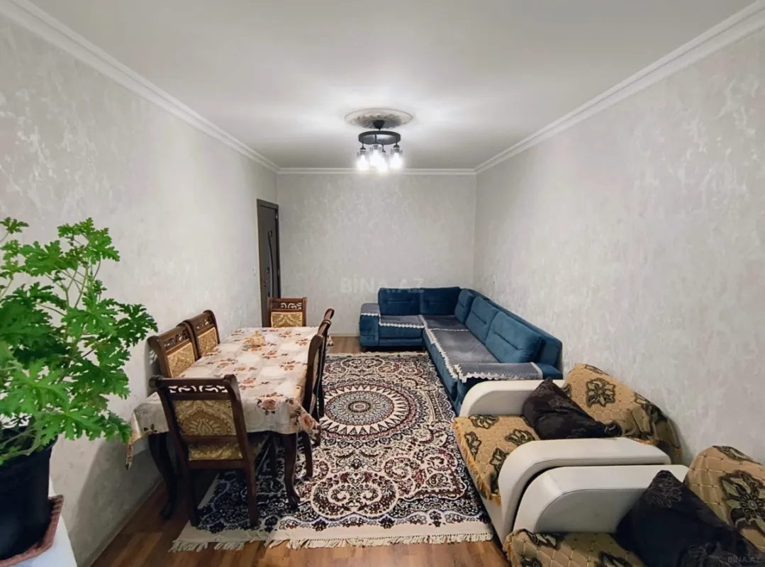 Satılır 4 otaqlı mənzil 90 m²