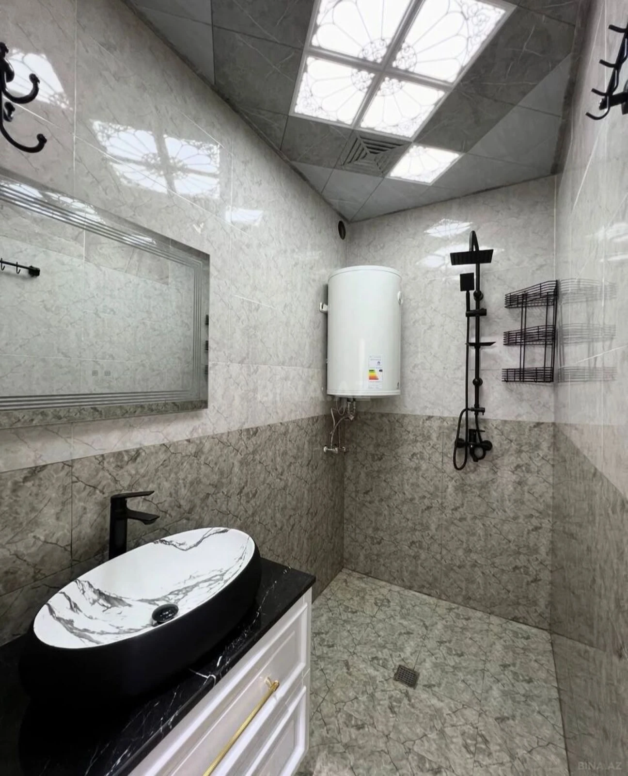 Satılır 3 otaqlı mənzil 90 m²