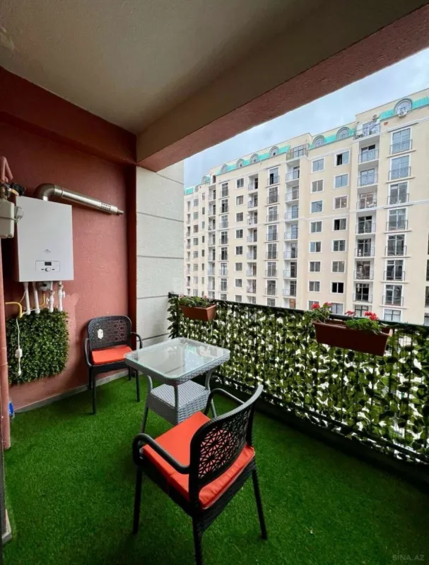 Kirayə verilir 2 otaqlı mənzil 80 m²