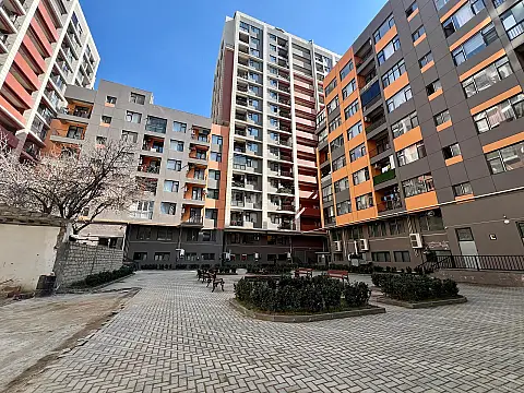 Kirayə verilir 2 otaqlı mənzil 80 m² — Bakı, Nərimanov 2 otaq 80.00 m²